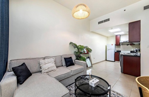 Dubai Marina Apartment | Lovely 1BR Apartment Bahar 6 JBR