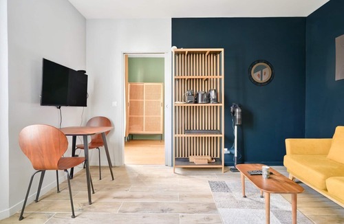 Vitry-sur-Seine Apartment | Lovely 1BR flat with direct access to subway, streetcar, and RER