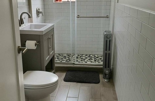 Evanston Apartment | Lovely 1BR in Evanston