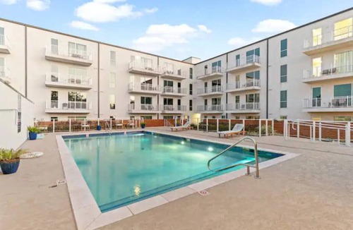 Bywater Condo | Lovely 2 Bed Condo at a Great Location in Nola!