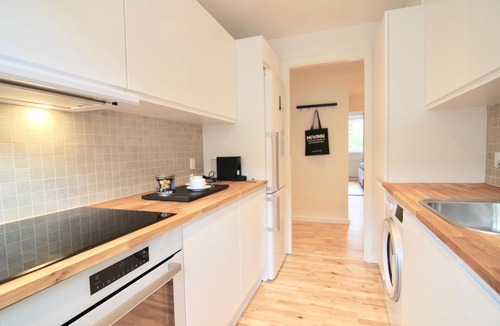 Frederiksberg Apartment | Lovely 2-bed in Frederiksberg w Balcony - 177