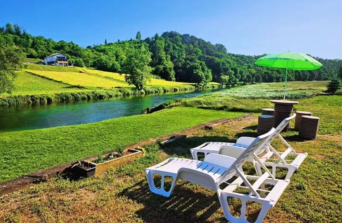 Barilovic Apartment | Lovely 2-bedroom apartment with AC in Barilović