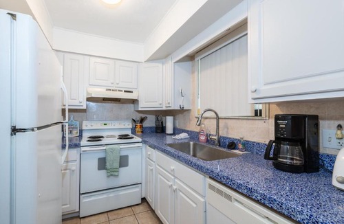 Flagler Beach Apartment | Lovely 2 Bedroom Beachfront Condo