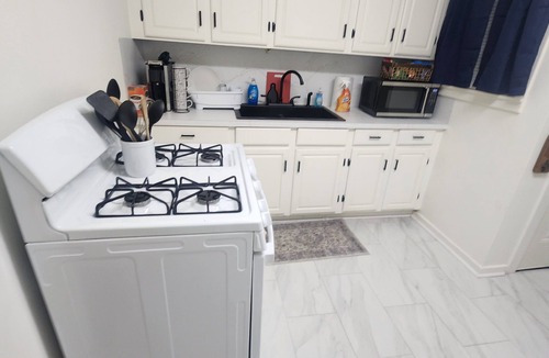 Wichita Falls House | Lovely 2-bedroom Duplex with HVAC in heart of Wichita Falls