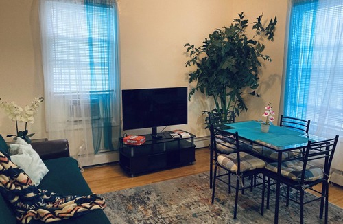 University Heights House | Lovely 2-BR APT in a Private House - 2nd Floor with On-site Parking