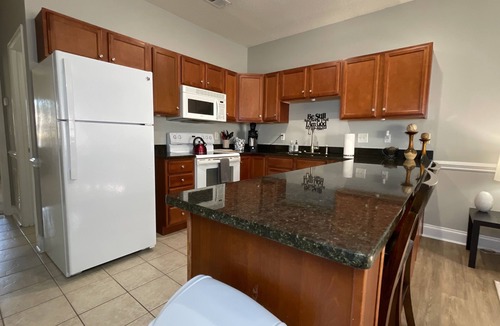 Johnson City House | Lovely 2BR Townhome | Garage + Top Amenities