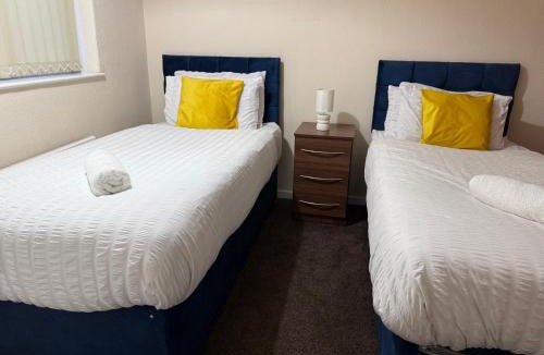 Oadby House | Lovely 3 Bed House in Oadby-Leicester