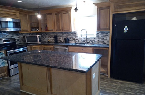 Crystal Beach House | Lovely 3-bedroom house with AC in Bolivar Peninsula