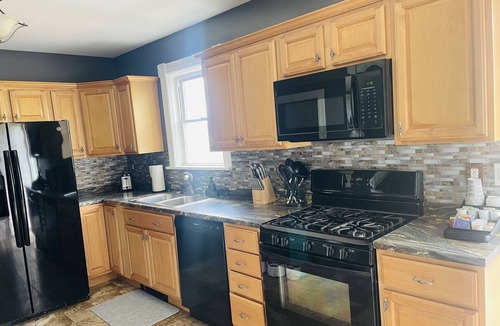 Evans Mills Apartment | Lovely 3 bedroom apartment just 5 minutes to Fort Drum!