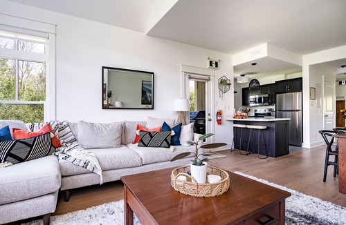 The Blue Mountains House | Lovely 3 Bedroom Condo With Stunning Views