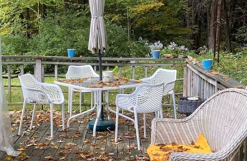 Essex County House | Lovely 3-bedroom country house in deep forest Newcomb perfect for relaxing