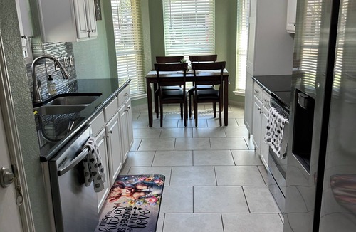 South Arlington House | Lovely 3-bedroom house with AC in peaceful Mansfield