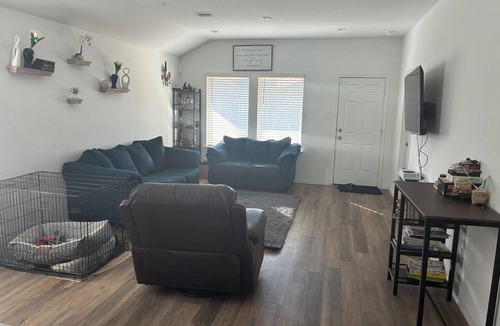 Houston House | Lovely 3-bedroom house with AC in vibrant Houston