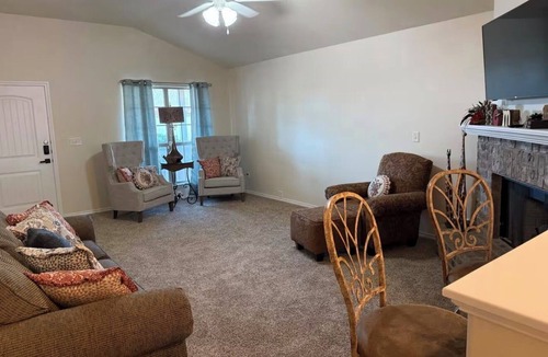 Odessa House | Lovely 3-bedroom house with AC in charming Odessa