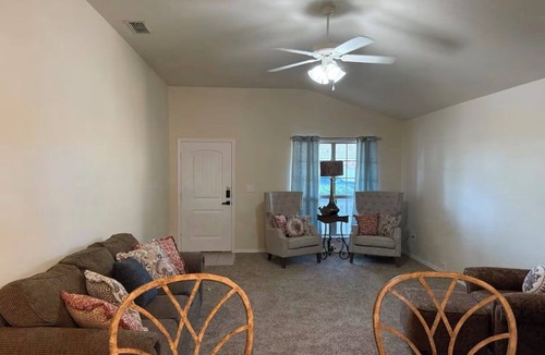 Odessa House | Lovely 3-bedroom house with AC in charming Odessa