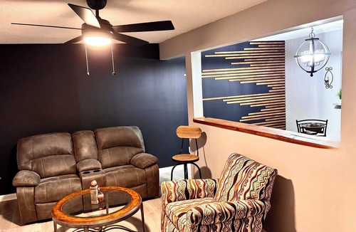 Southeast Raleigh House | Lovely 3-bedroom townhome centrally located in Raleigh