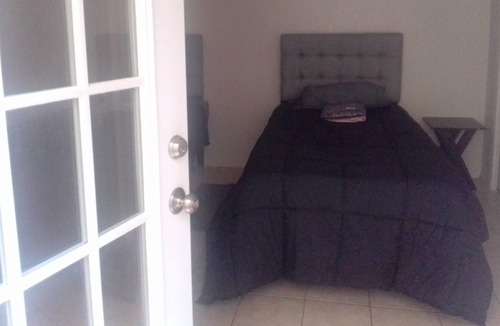 Parker Lane Condo | Lovely 3 br cozy Condo with Pool & Tennis Court