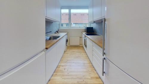 Frederiksberg Apartment | Lovely 3-BR in Frederiksberg with balcony - 284