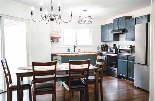 Medical Center District House | Lovely 3br/2.5ba Home Near Six Flags/La Cantera