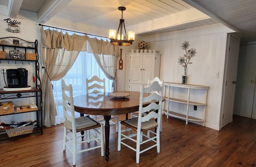 Treasure Lake House | Lovely 3BR/2BA Lakehouse Retreat in Gated Dubois, PA—Near Beach, Woods & Privacy