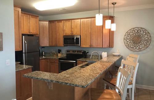 Ocean Isle Beach Condo | Lovely 4 Bed/4 Bath Pet-Friendly Villa, short walk to beach on west end of OIB