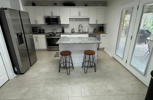 Stone Oak House | Lovely 4 bedroom home, with pool , heating pool is 45$ a day extra on request