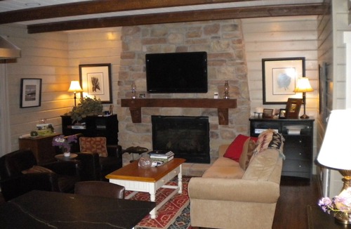 Henderson House | Lovely 4-bedroom house in Henderson perfect to experience Solar Eclipse