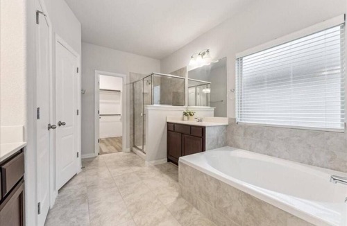 South Arlington House | Lovely 5-bedroom house with AC in Mansfield