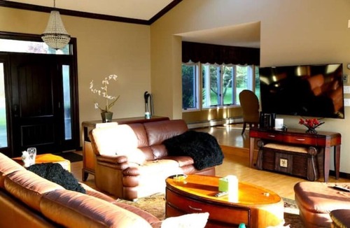 Liberty House | Lovely 6 Bedroom in Catskills