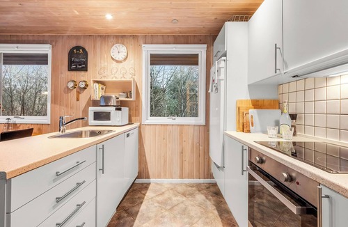 Lodbjerg Hede Cottage | Lovely 6-person cottage with outdoor sauna - 1007