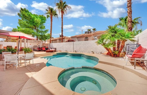Silverado Ranch House | Lovely 6BR house with pool & SPA
