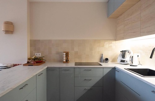 Saint-Ouen Apartment | Lovely 80 m² balcony near Paris
