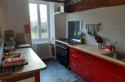 Craon Other | Lovely 9 bedroom house sleeping 18 with private pool in a tranquil setting.