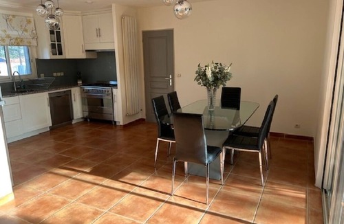 Pignan Villa | Lovely air-conditioned T4 villa ideally located