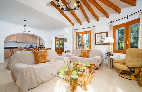 Media Luna Villa | Lovely and comfortable luxury villa with private pool in Javea, on the Costa Blanca, Spain for 8 persons