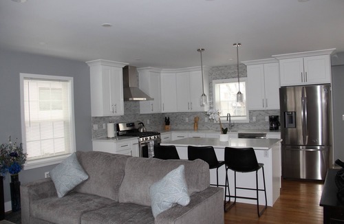 New Rochelle House | Lovely and Cozy 2 Floors-4 Bedroom house