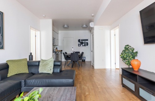 Downtown Apartment | Lovely and Modern Apartment