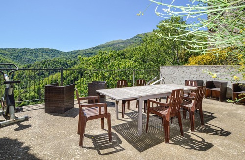 Carcheto-Brustico Apartment | Lovely apartment in CARCHETO BRUSTICO