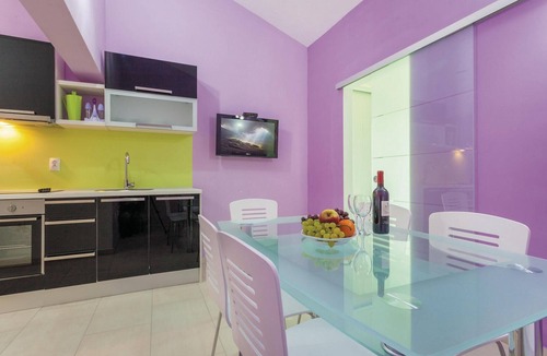 Kastel Stafilic Apartment | Lovely apartment in Kastel Stafilic