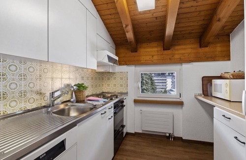 Lenzerheide Apartment | Lovely apartment for 5 guests with WIFI, TV, balcony and pets allowed