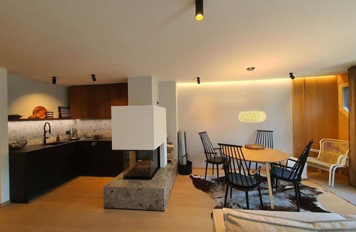 Lenzerheide Apartment | Lovely apartment for 6 people with pool, WIFI, TV and balcony
