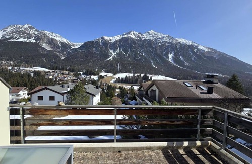 Lenzerheide Apartment | Lovely apartment for 6 people with WIFI, TV, balcony and pets allowed