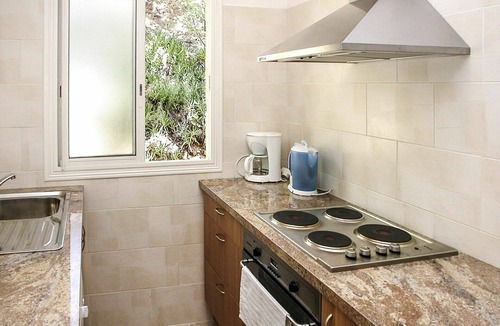 Partinello Apartment | Lovely apartment for 3 people with WIFI, A/C, TV, patio, pets allowed and panoramic view