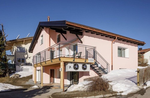 Grisons Apartment | Lovely apartment for 2 guests with TV