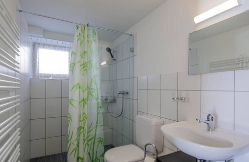 Grisons Apartment | Lovely apartment for 2 guests with TV