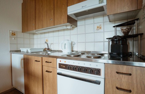 Mitloedi Apartment | Lovely apartment for 2 people with WIFI, TV, balcony and parking