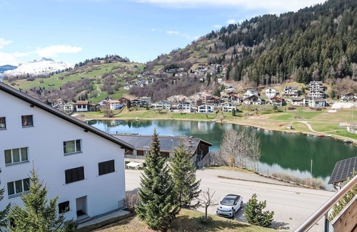Laax Apartment | Lovely apartment for 3 guests with pool, WIFI, TV, balcony, pets allowed and panoramic view