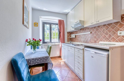 Lovran Apartment | Lovely apartment for 3 people with A/C, WIFI, TV and terrace