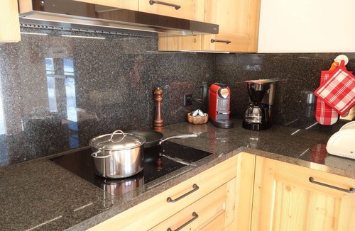 Evolene Apartment | Lovely apartment for 4 guests with WIFI, TV, terrace and panoramic view