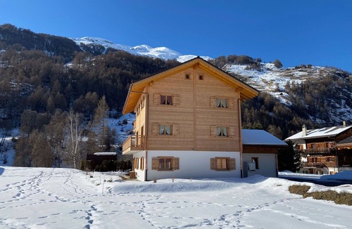 Evolene Apartment | Lovely apartment for 4 guests with WIFI, TV, terrace and panoramic view